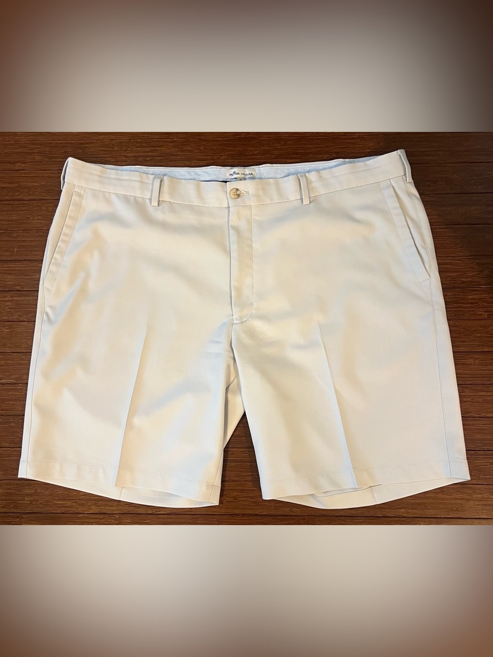 Peter Millar Golf Chino Shorts Mens 42 Beige Flat Front Performance 9” inseam